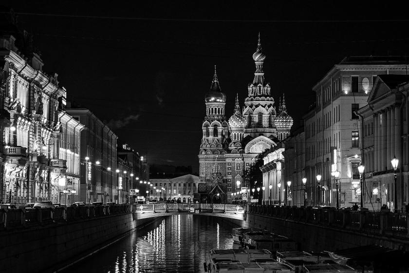 black and white photo of St. Petersburg, Russia