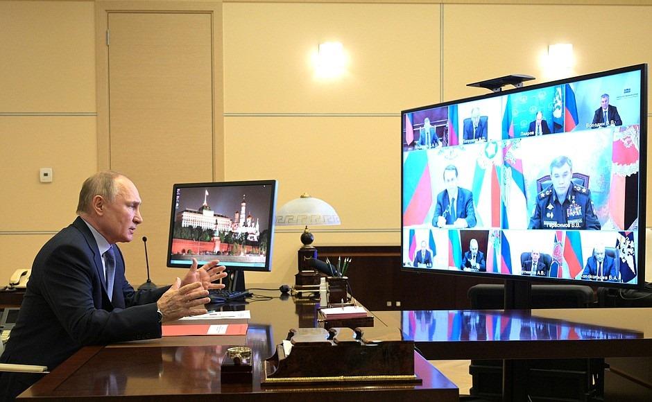 Putin on call with Security Council