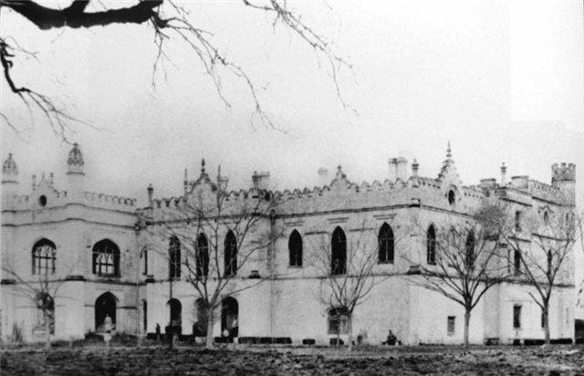 BW image of Dadiani Palace in the late 19th century