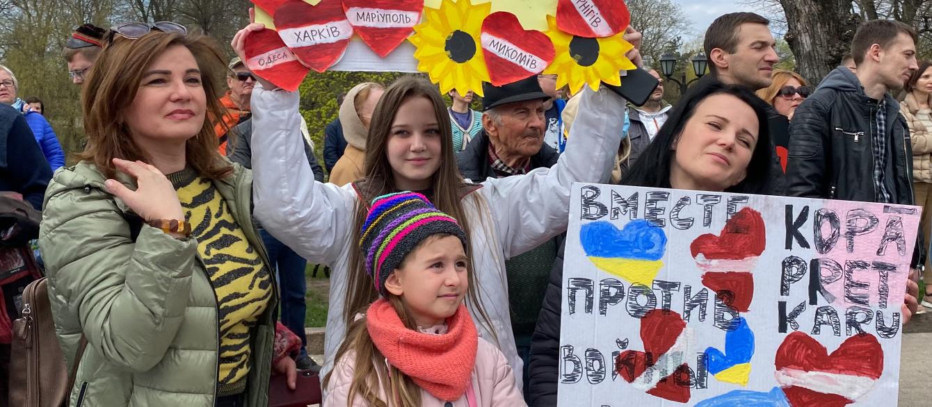 Protesters rally against the war in Riga on April 23.