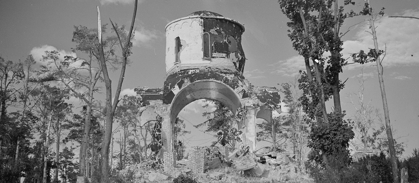 Ruins of the Church of All Saints in Vyborg September 12, 1941