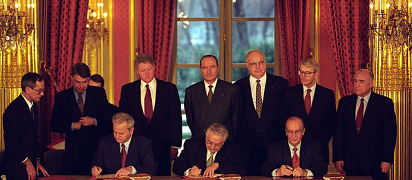signing of Dayton Agreement
