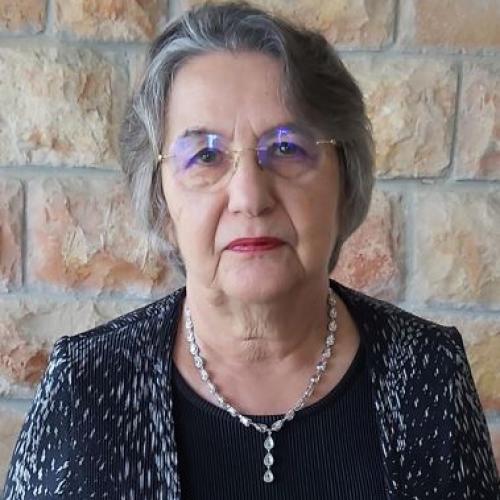 Leona Toker