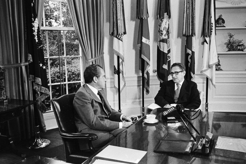 Kissinger and Nixon 