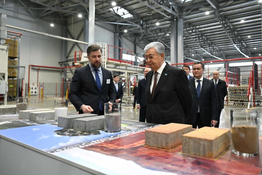 President of Kazakhstan Kassym-Jomart Tokayev visiting the Asyl Qala plant in Astana.